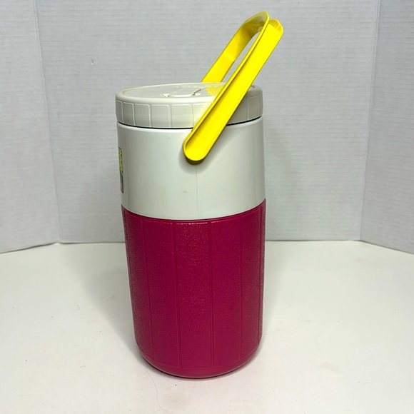 Coleman | 90’s Pink Retro Design Water Mug | Travel Carry Bottle | Handled Cup - Picture 4 of 11